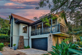 Charming Zimbali 3 Bedroom Villa with Pool